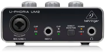 Behringer U-Phoria UM2