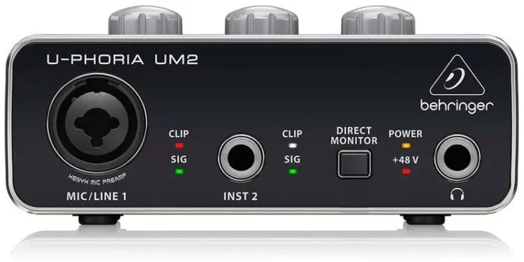 Behringer U-Phoria UM2